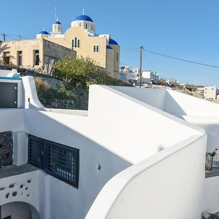 Apartamento Santorini Traditional Apt With Private Hot Tub Fira  Exterior foto